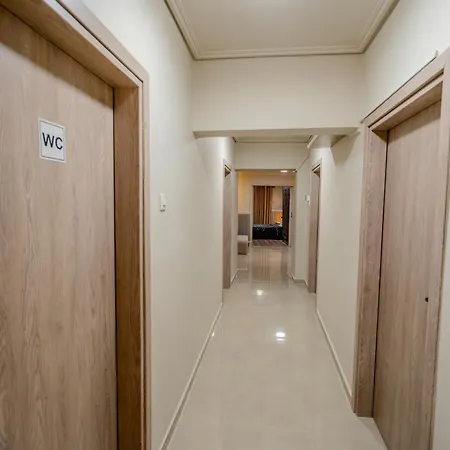 Kontoulis فيلة كالامباكا